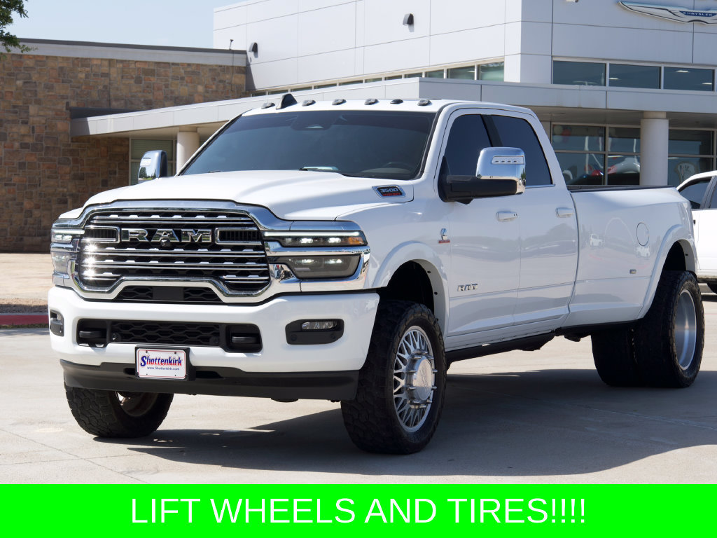 Used 2025 RAM 3500 Longhorn AWD/4WD image 3