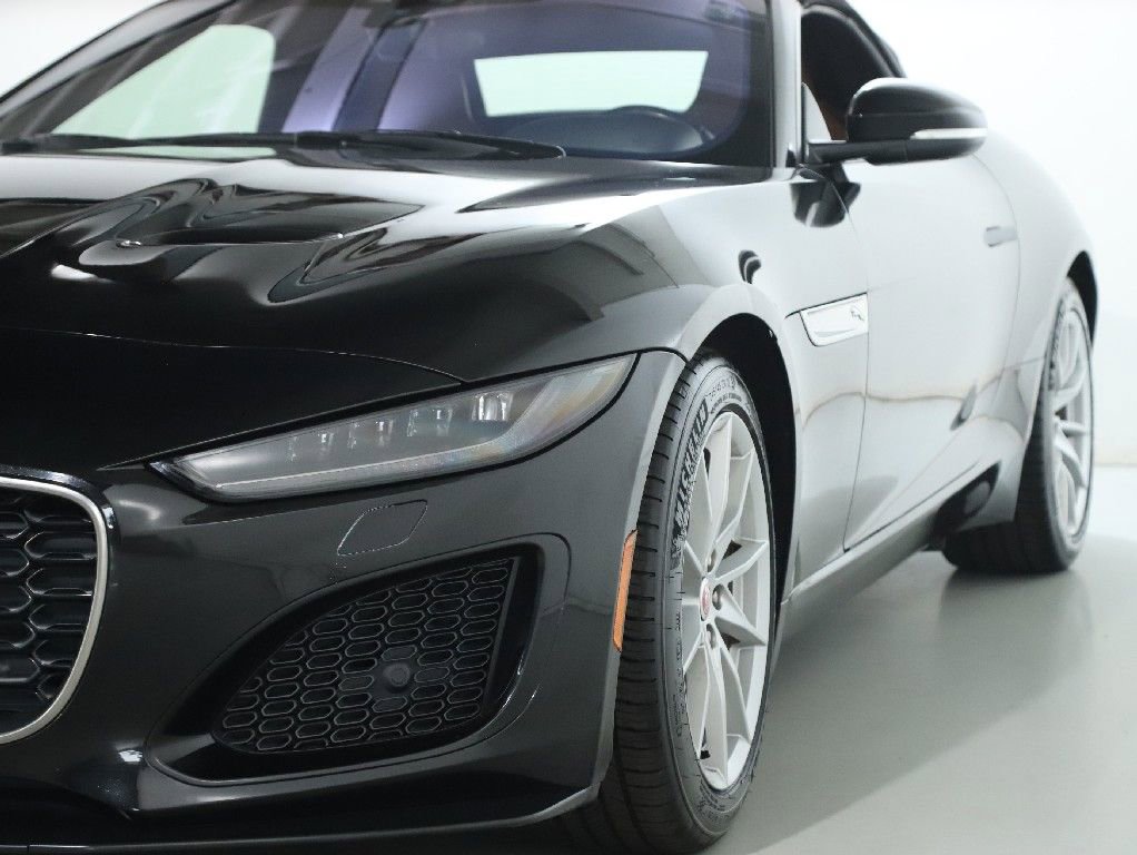 Certified 2021 Jaguar F-TYPE Convertible RWD image 38