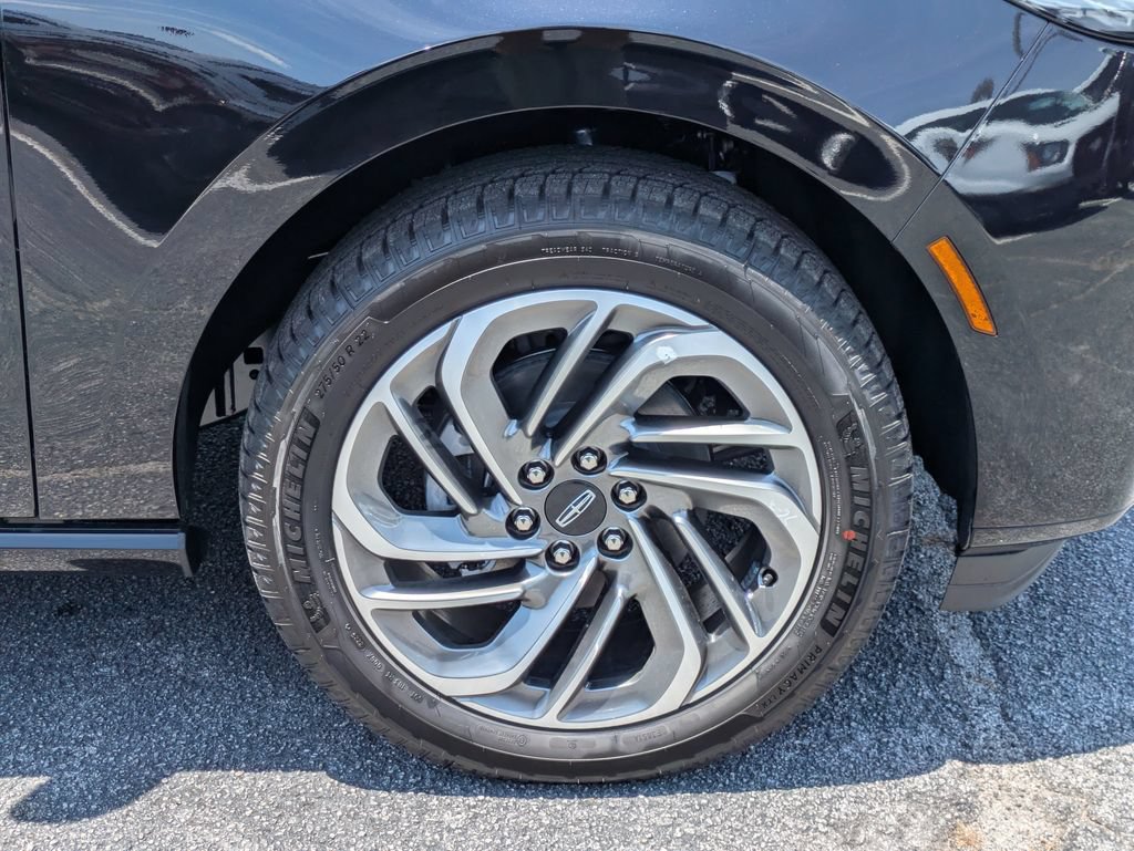New 2027 Lincoln Navigator Reserve AWD/4WD image 11