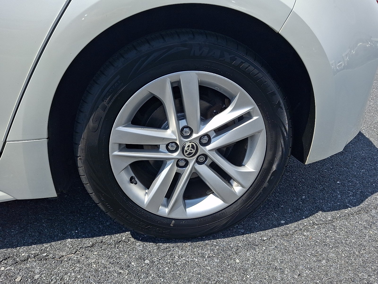 Used 2019 Toyota Corolla SE FWD image 8