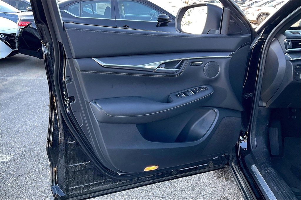 Used 2025 INFINITI QX55 Luxe w/ Cargo Package image 23