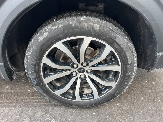 Used 2023 Ford Explorer ST-Line w/ Class IV Trailer Tow Package image 9