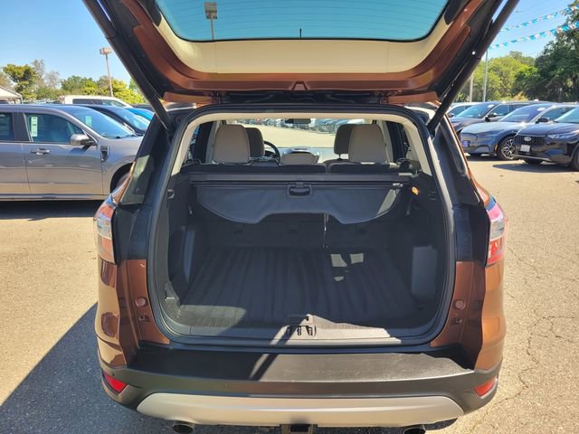Certified 2017 Ford Escape SE w/ Equipment Group 201A AWD/4WD image 8