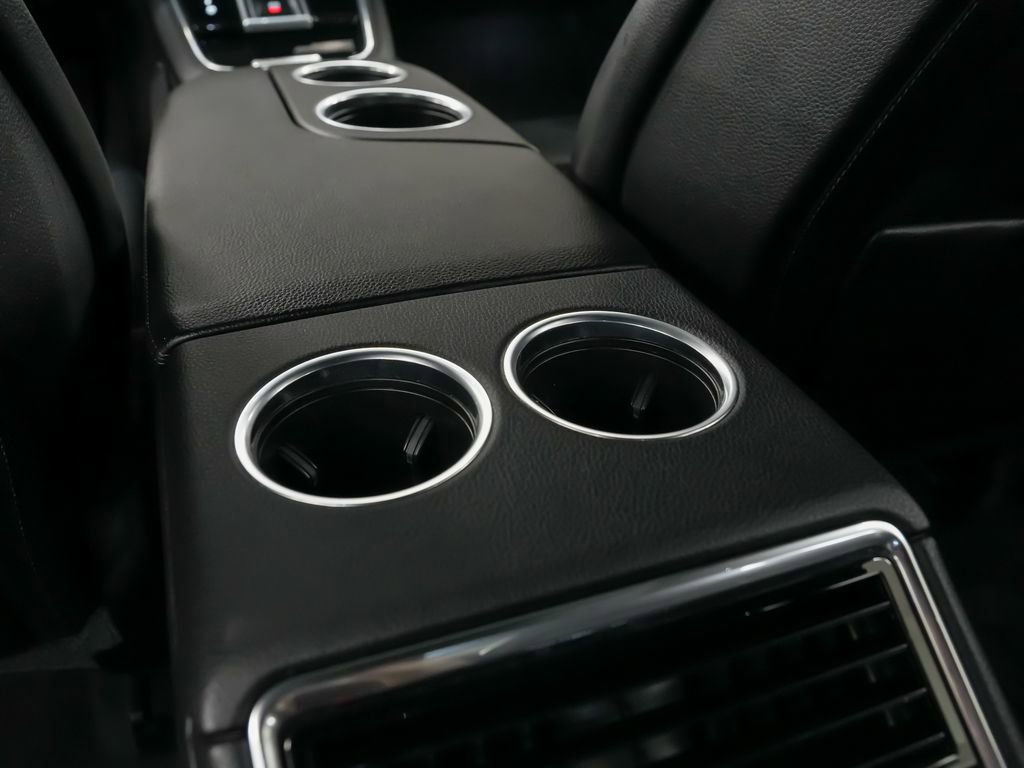 Certified 2022 Porsche Panamera 4 Executive AWD/4WD image 23
