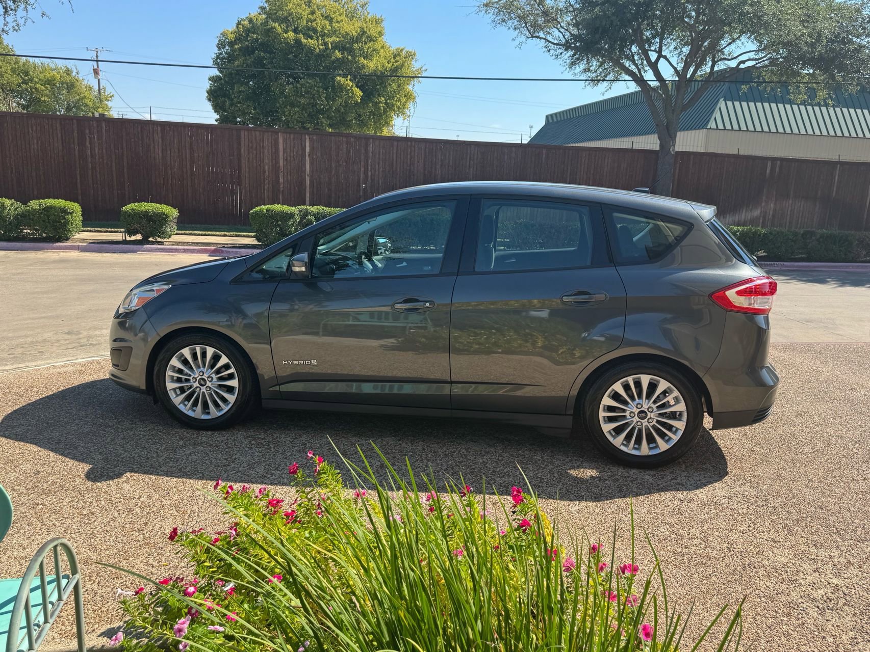 Used 2017 Ford C-MAX SE FWD image 10