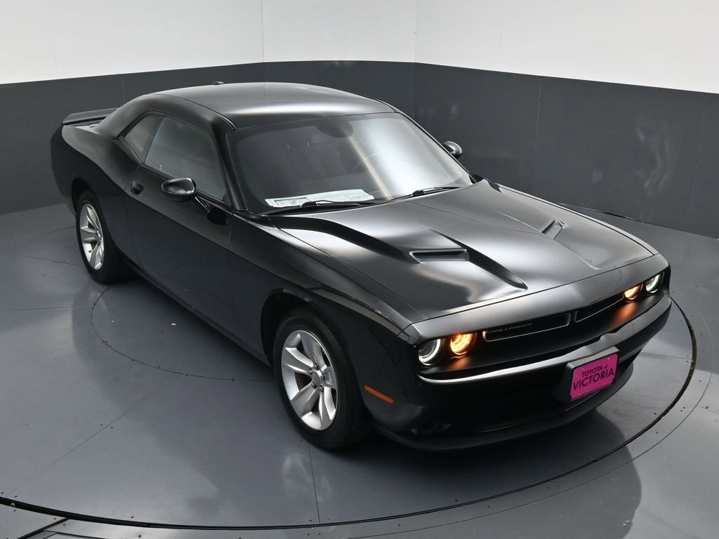 Used 2023 Dodge Challenger SXT image 14