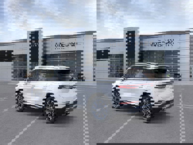 New 2026 Lincoln Corsair Premiere image 4