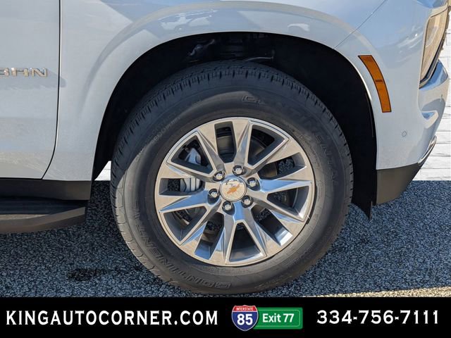 New 2026 Chevrolet Suburban Premier image 10