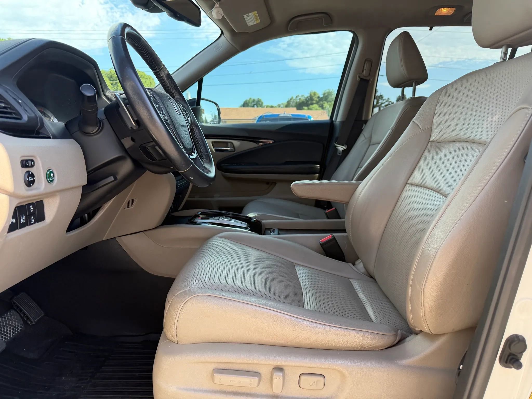 Used 2017 Honda Pilot Elite image 20