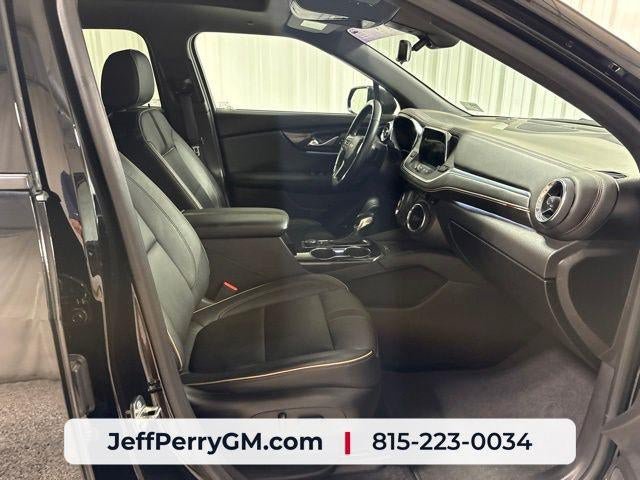 Used 2019 Chevrolet Blazer Premier w/ Sun and Wheels Package AWD/4WD image 23
