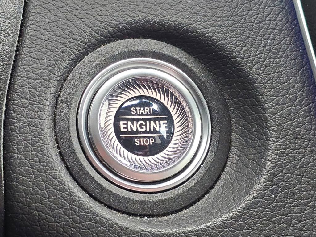 Certified 2022 Mercedes-Benz GLC 300 4MATIC image 35