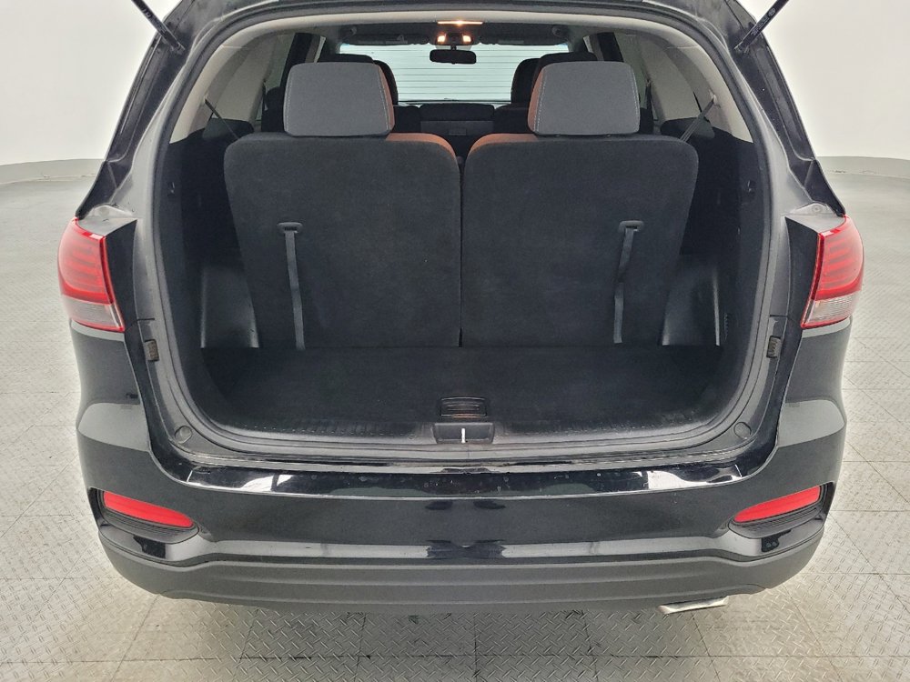 Used 2020 Kia Sorento LX FWD image 29