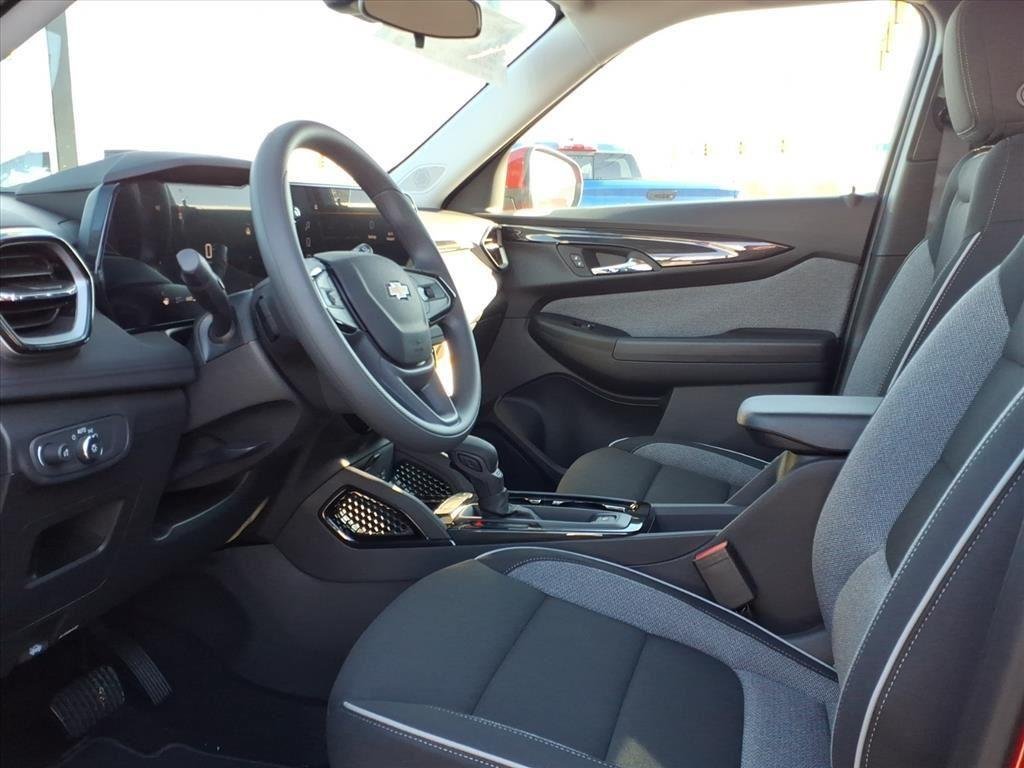 New 2026 Chevrolet TrailBlazer LT AWD/4WD image 12