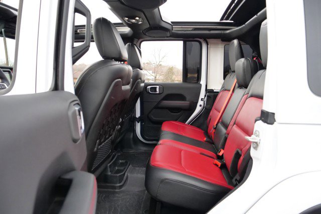 Used 2023 Jeep Wrangler Unlimited Rubicon 392 image 30