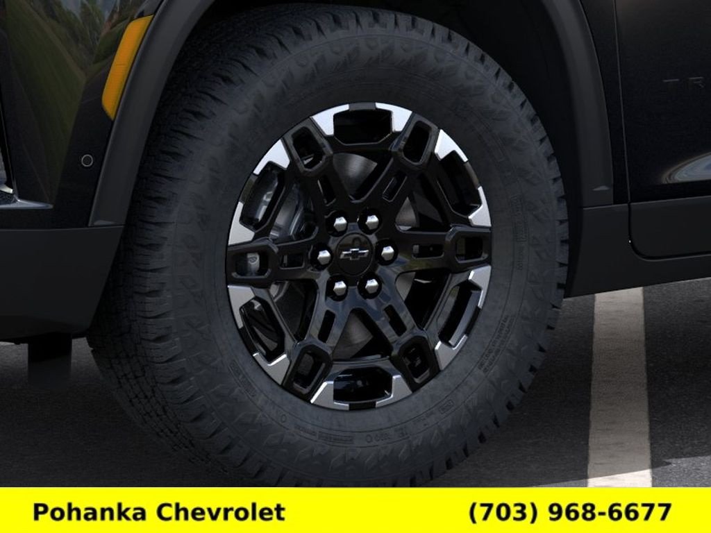 New 2027 Chevrolet Traverse Z71 w/ Enhanced Driving Package AWD/4WD image 9