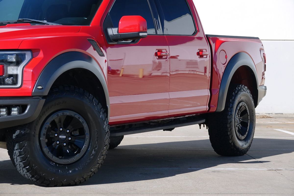 Used 2018 Ford F150 Raptor w/ Equipment Group 802A Luxury AWD/4WD image 22