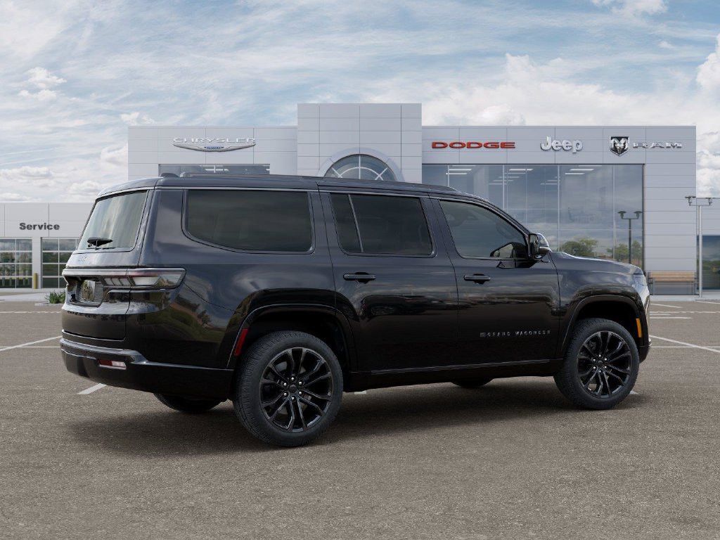 New 2026 Jeep Grand Wagoneer Summit AWD/4WD image 4