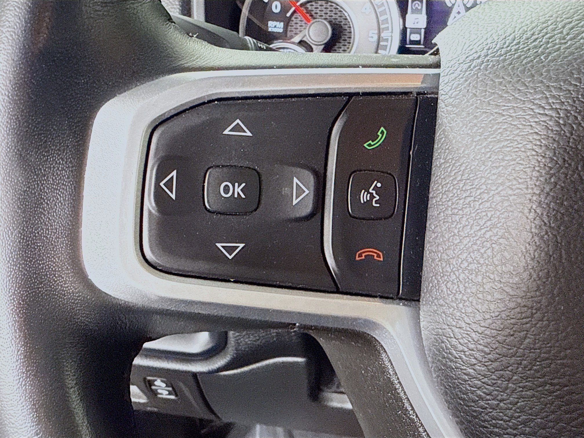 Used 2022 RAM 1500 Big Horn AWD/4WD image 14