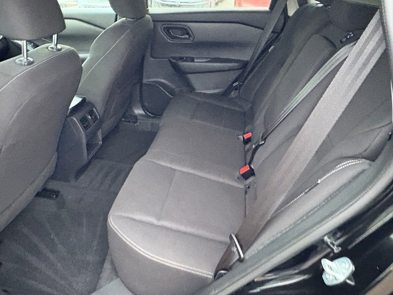 Certified 2024 Nissan Rogue S AWD/4WD image 34