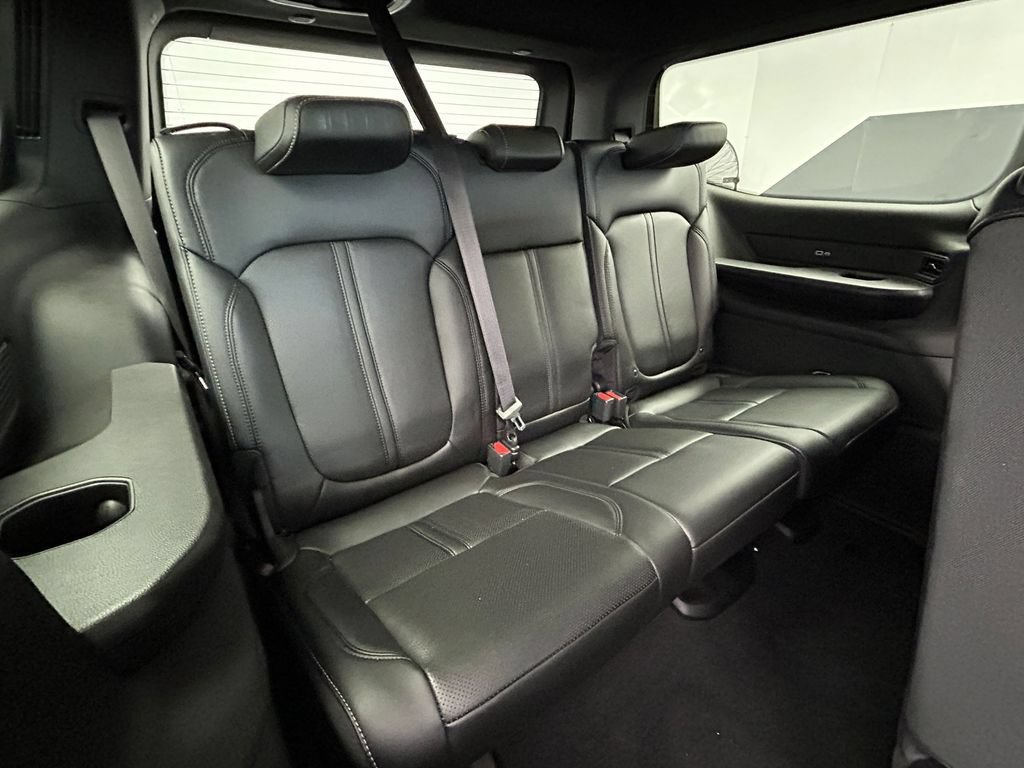 Used 2023 Jeep Wagoneer 4WD image 50