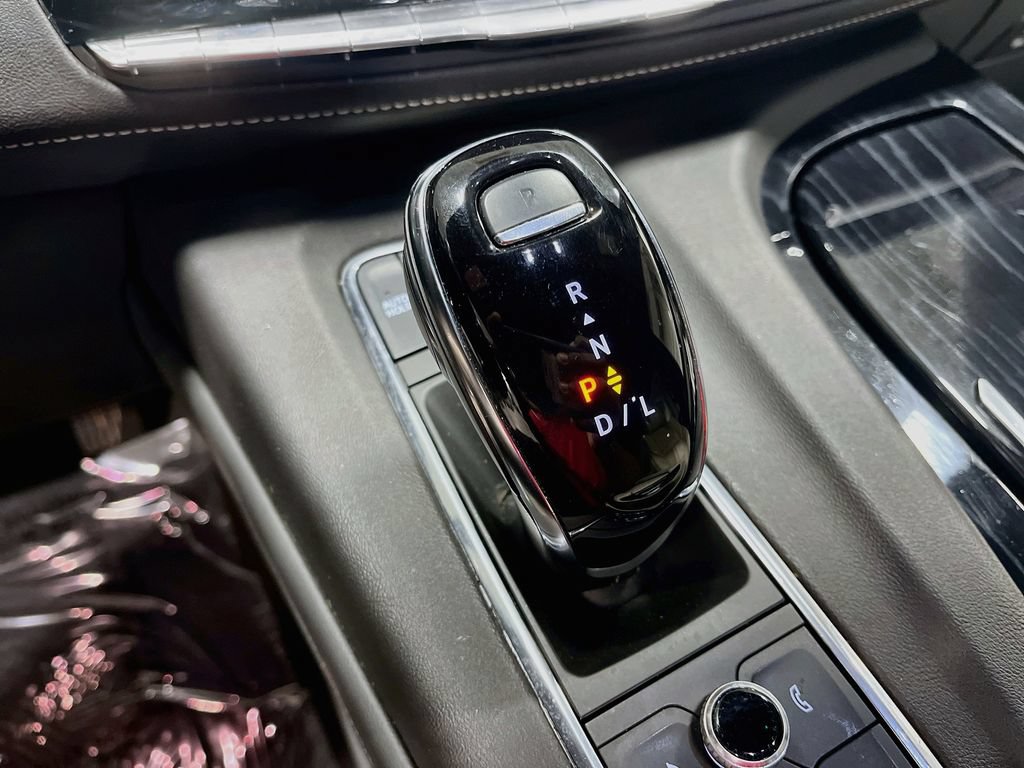 Certified 2024 Cadillac Escalade Sport RWD image 27