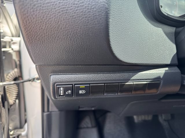 Used 2024 Toyota Corolla LE FWD image 19
