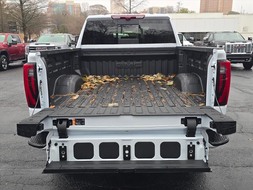 New 2026 GMC Sierra 2500 Denali w/ Denali Reserve Package image 8