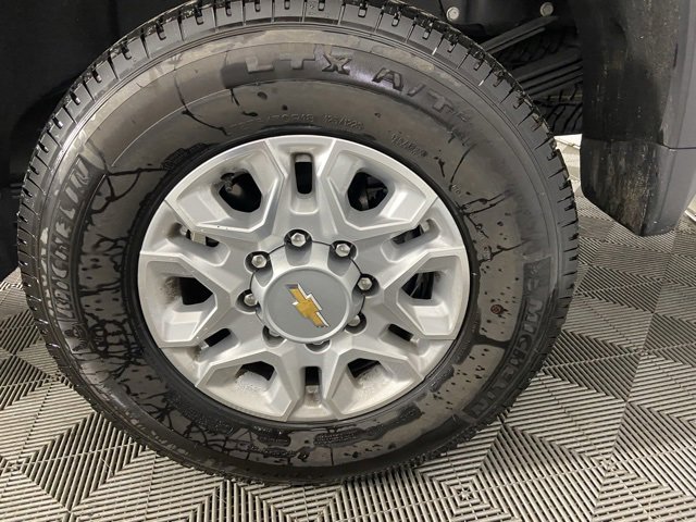 Used 2025 Chevrolet Silverado 3500 LTZ w/ LTZ Convenience Package image 25