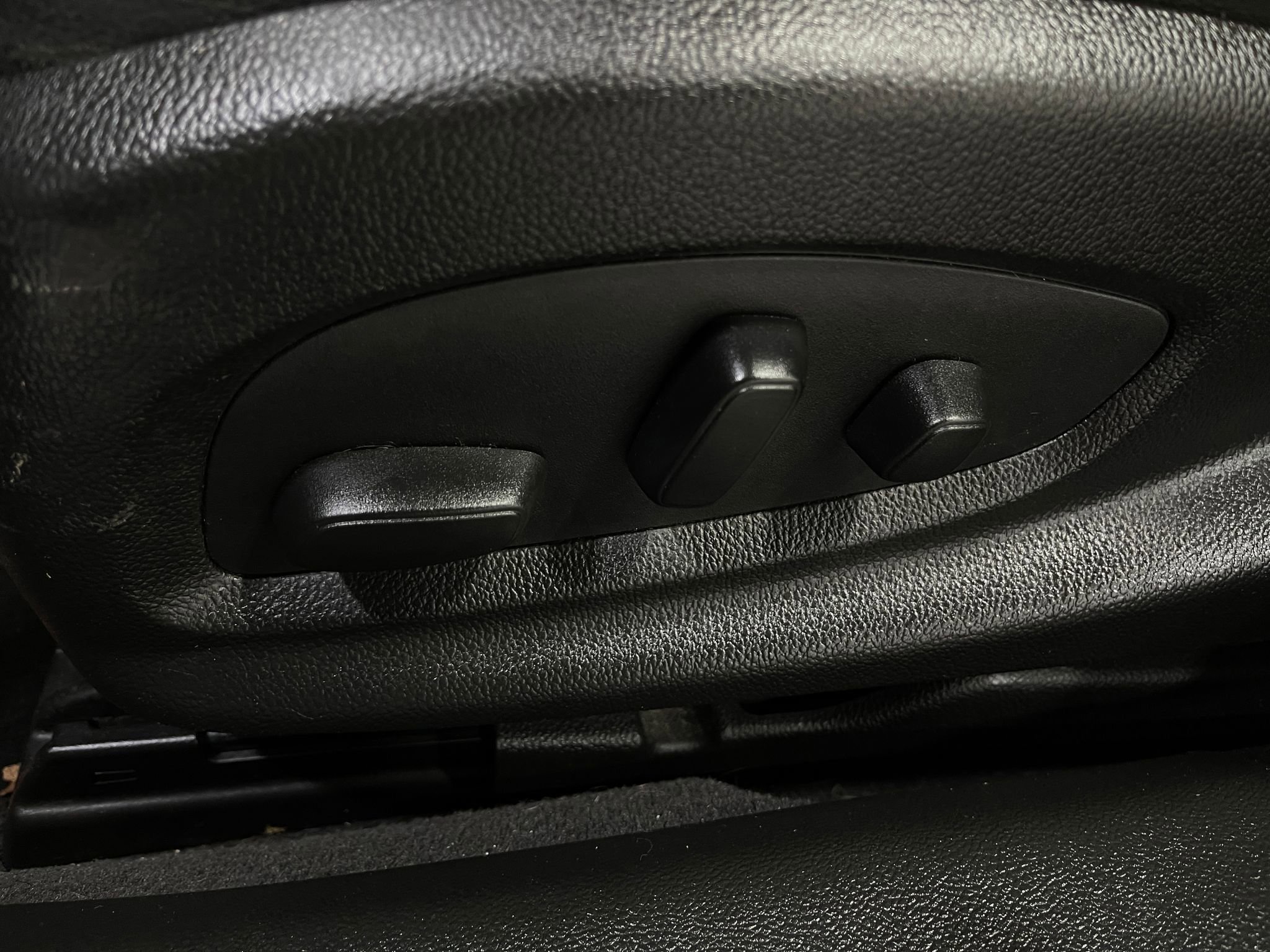 Used 2017 Chevrolet Impala Premier image 15