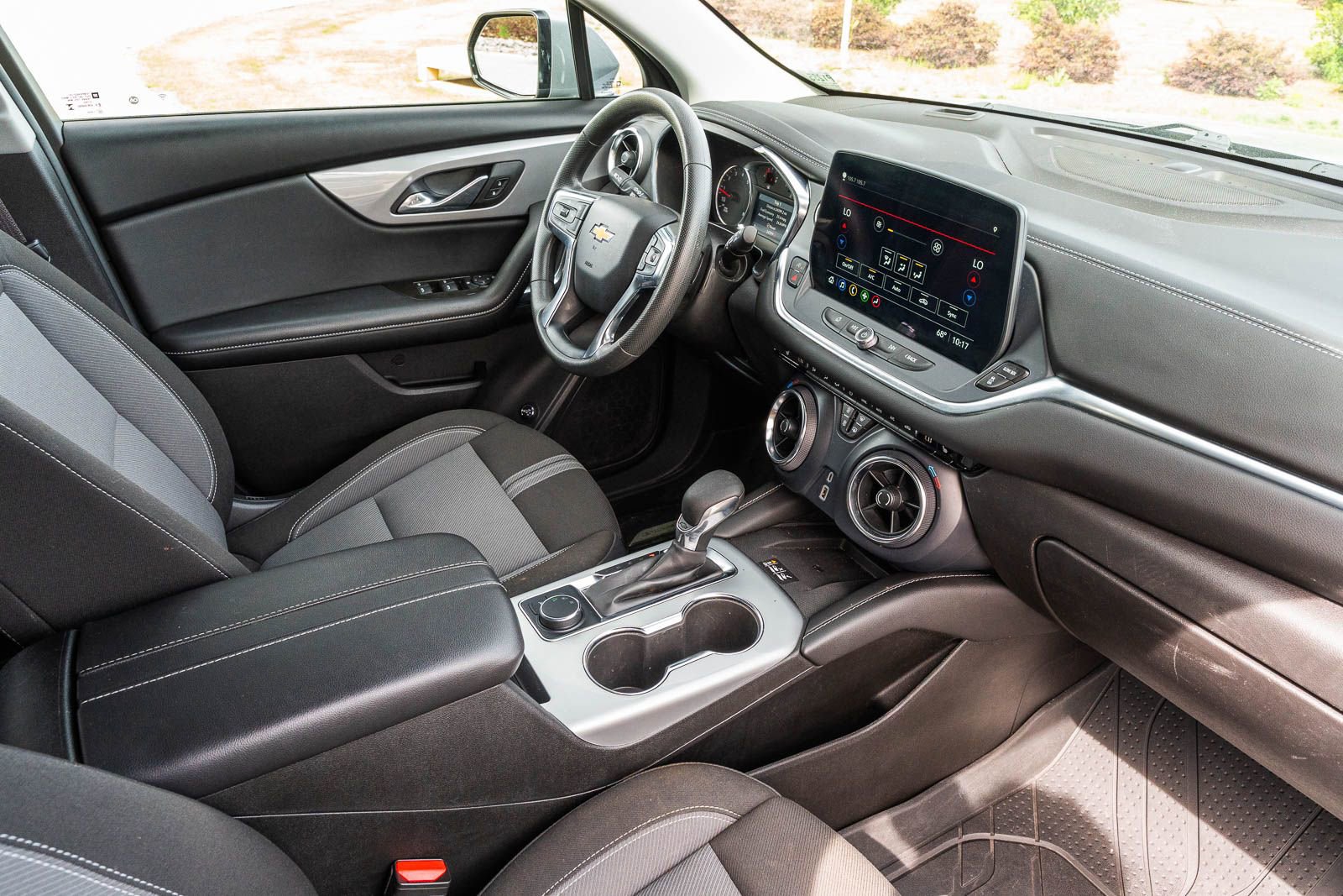 Used 2024 Chevrolet Blazer LT w/ Convenience Package image 11