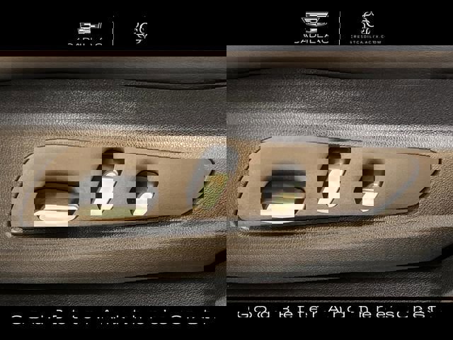 Certified 2024 Cadillac XT5 Premium Luxury image 28