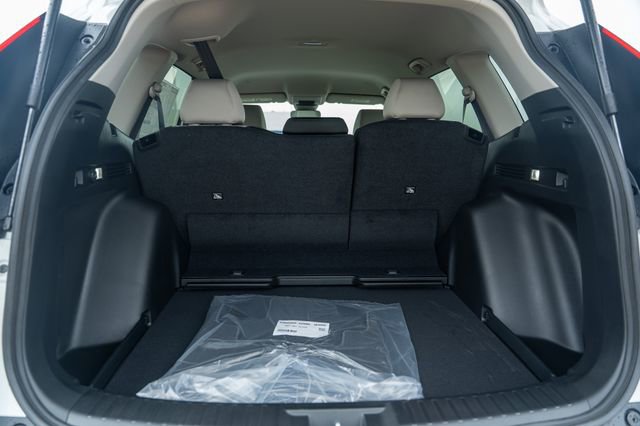 Used 2025 Honda CR-V LX image 18