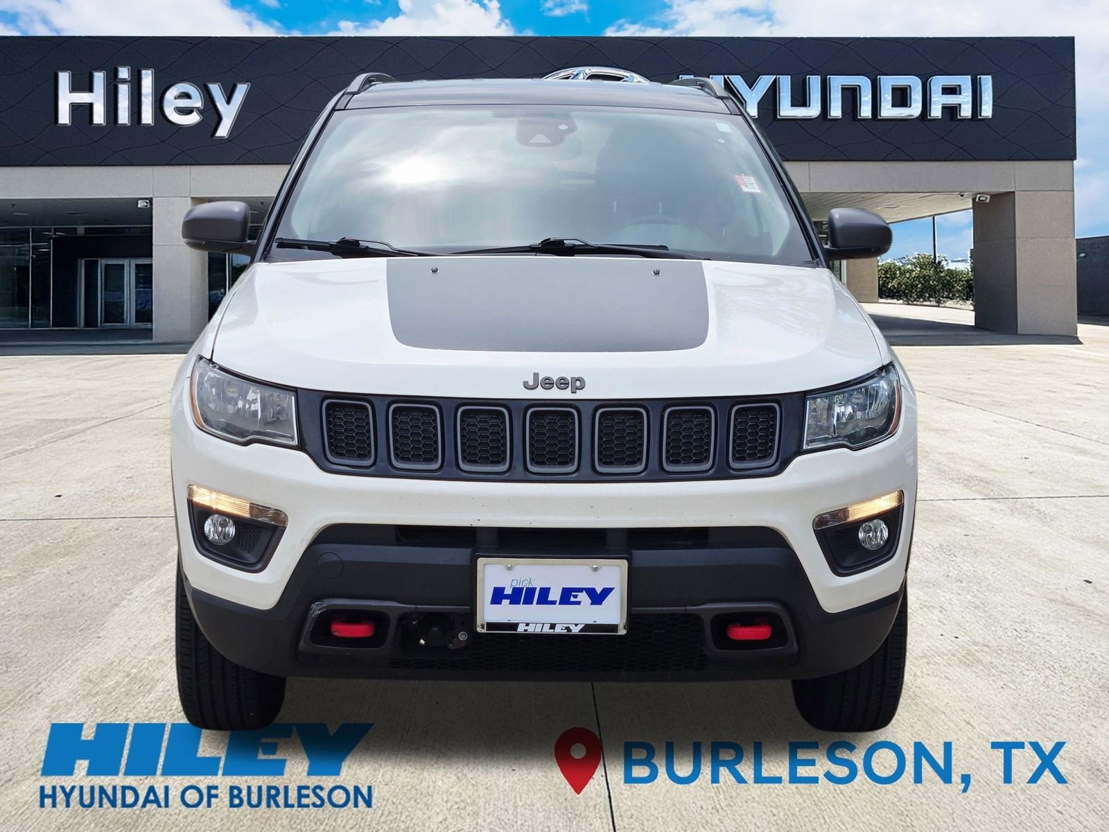 Used 2021 Jeep Compass Trailhawk image 6