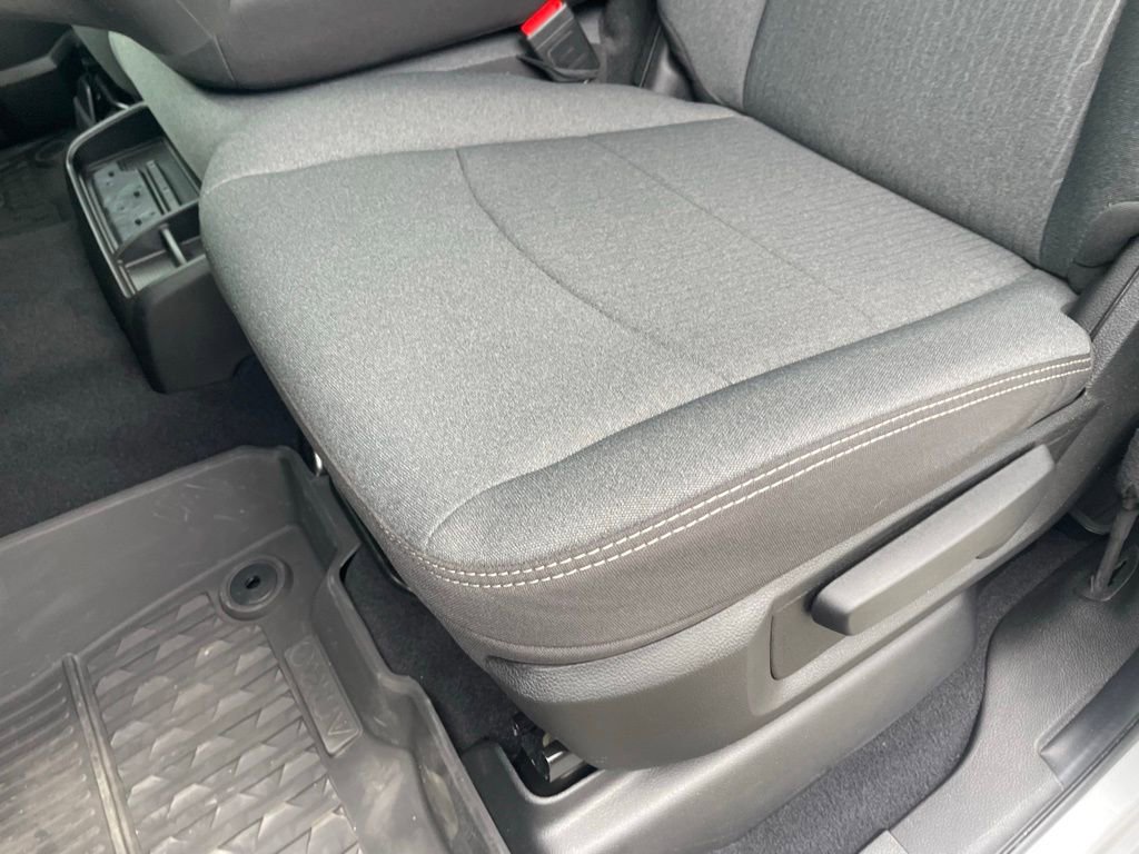 Used 2024 RAM 2500 Tradesman w/ Chrome Appearance Group image 24