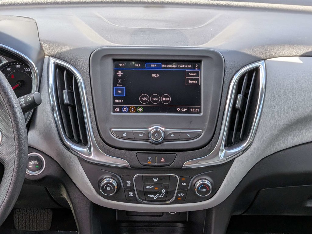 Used 2023 Chevrolet Equinox LT FWD image 18