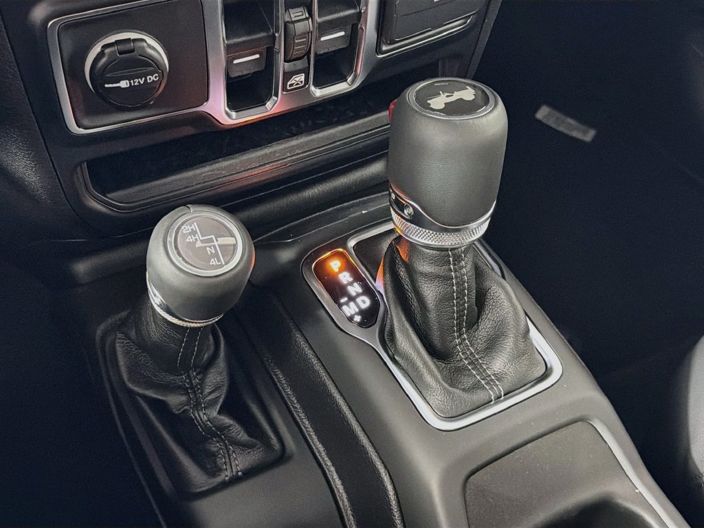 New 2027 Jeep Wrangler Unlimited Sahara AWD/4WD image 17