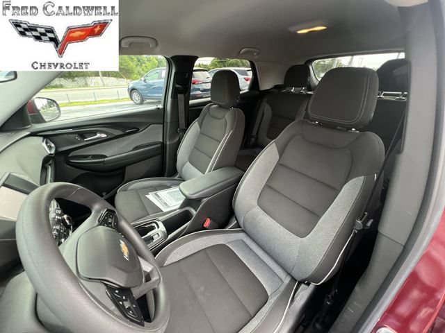 Used 2023 Chevrolet TrailBlazer LT FWD image 24