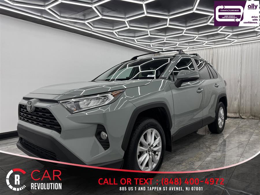 Used 2019 Toyota RAV4 XLE Premium w/ Cold Weather Package image 3