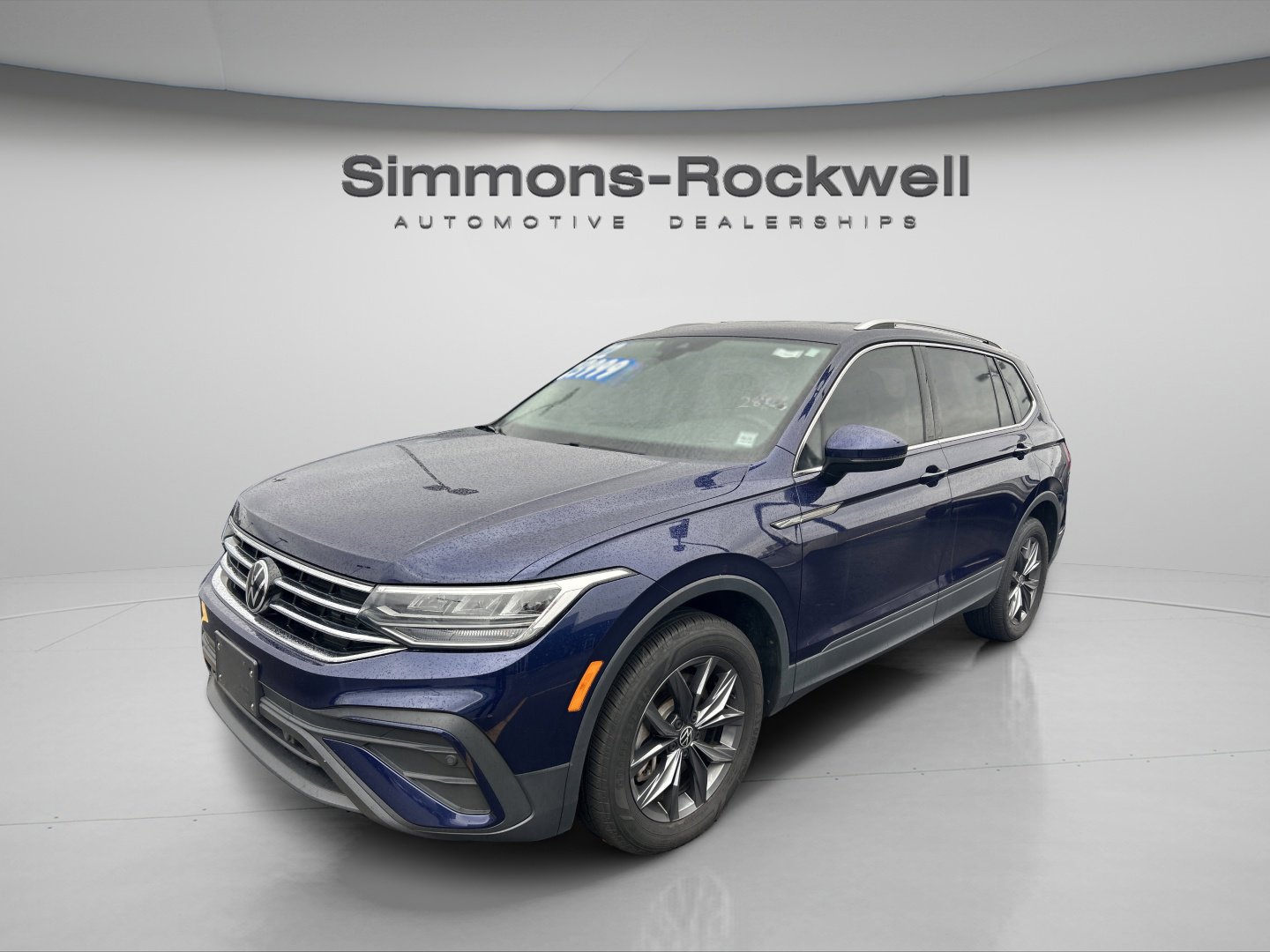 Used 2022 Volkswagen Tiguan SE AWD/4WD image 7