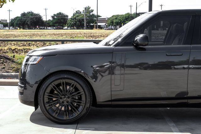 New 2026 Land Rover Range Rover Long Wheelbase Autobiography AWD/4WD image 13