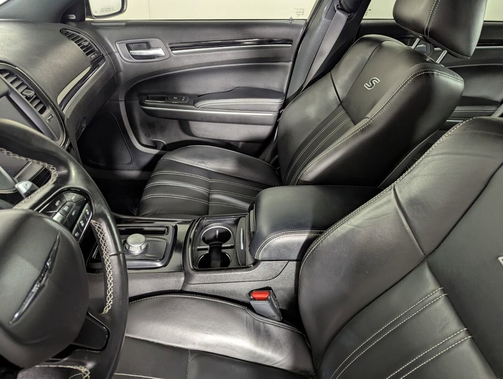 Certified 2022 Chrysler 300 S w/ Safetytec Plus Group image 20