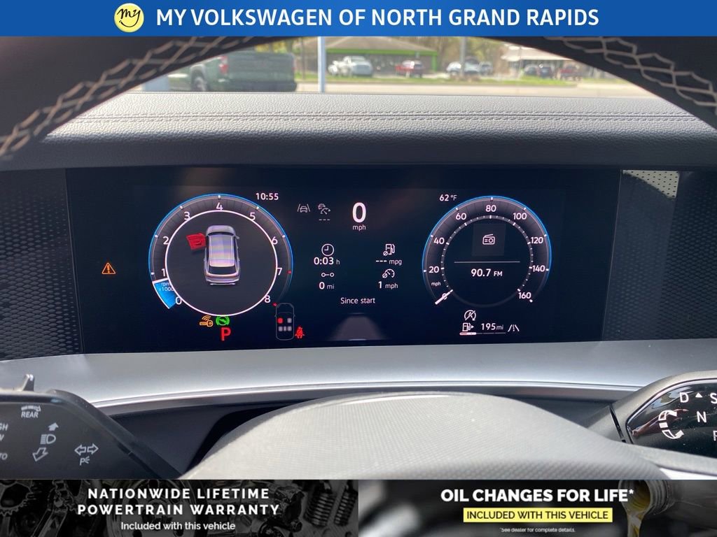 New 2026 Volkswagen Tiguan SE AWD/4WD image 9