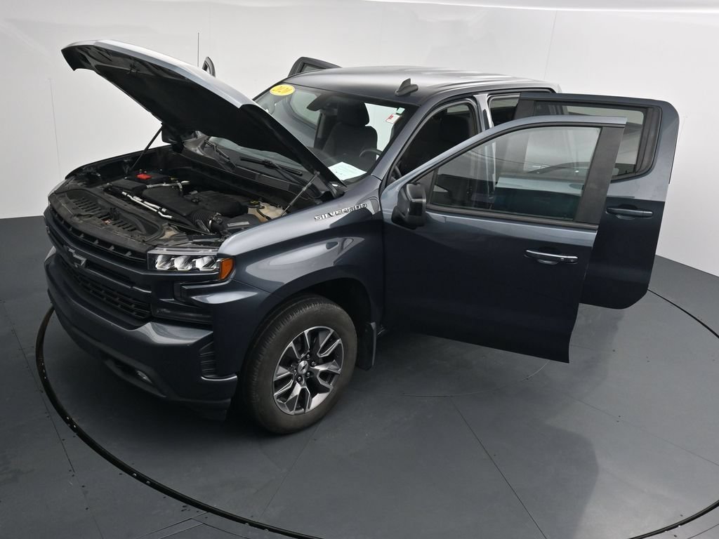 Used 2020 Chevrolet Silverado 1500 RST w/ RST Value Package AWD/4WD image 41