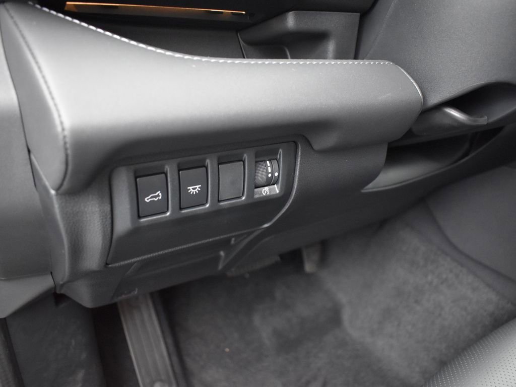 New 2025 Subaru Ascent Touring image 11