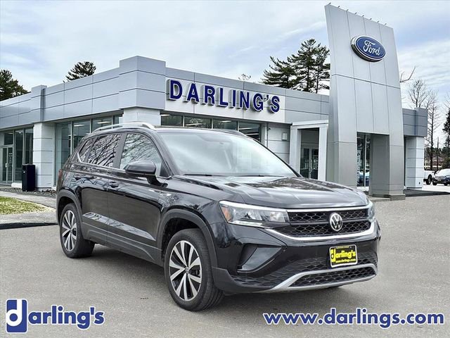 Used 2022 Volkswagen Taos SE image 3