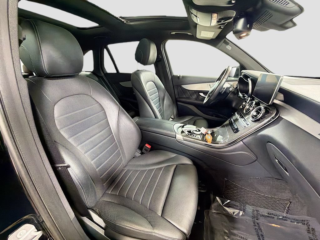 Used 2019 Mercedes-Benz GLC 43 AMG 4MATIC image 31
