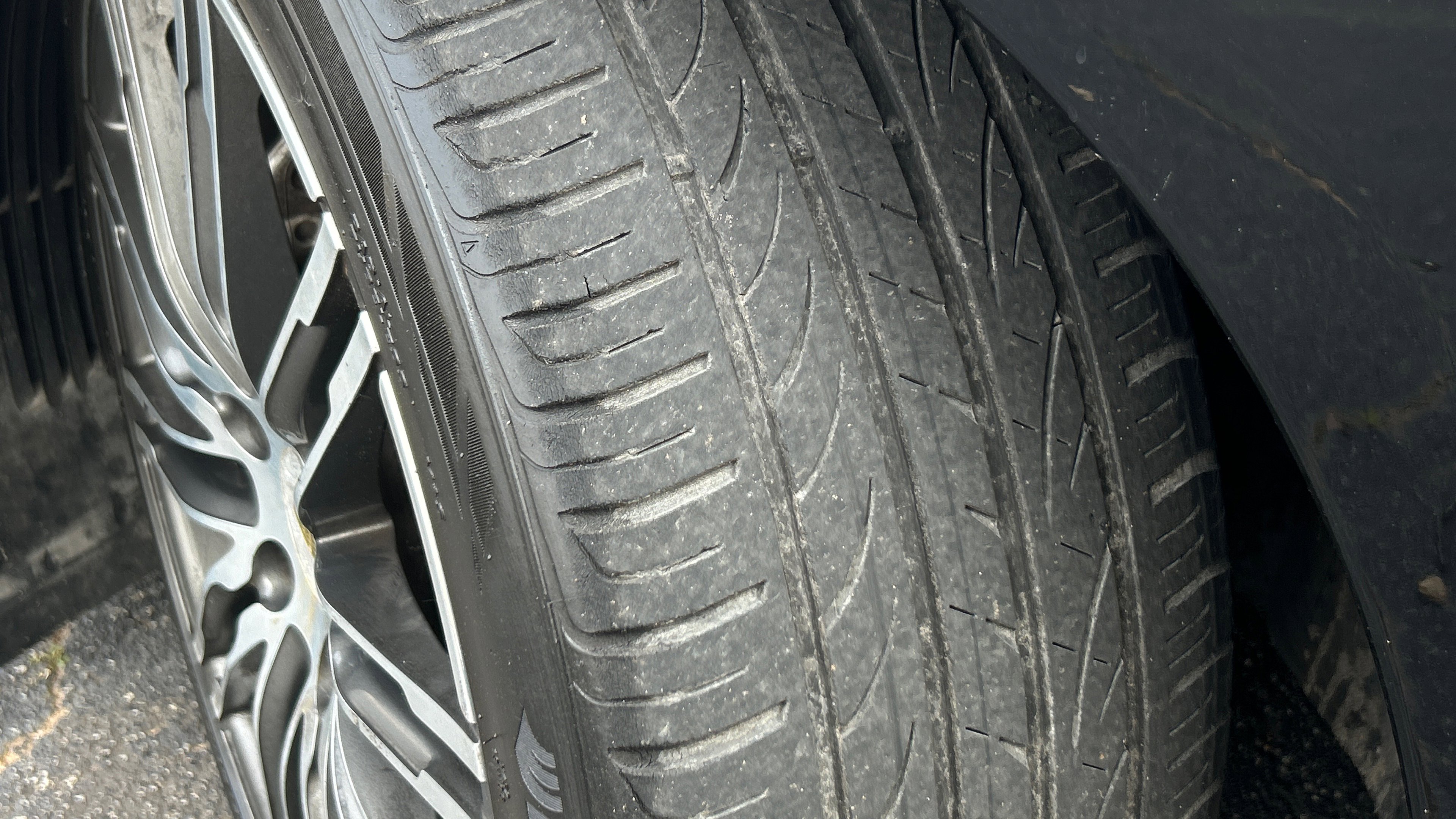 Used 2015 Porsche Panamera 4S image 51