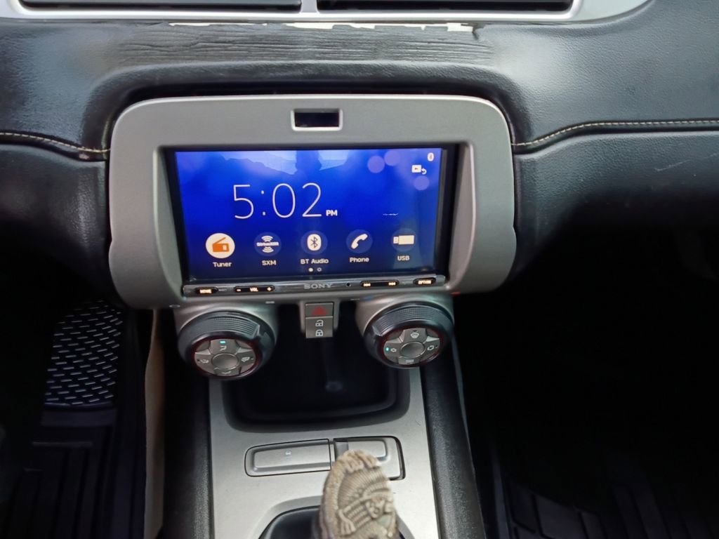 Used 2015 Chevrolet Camaro LS RWD image 8