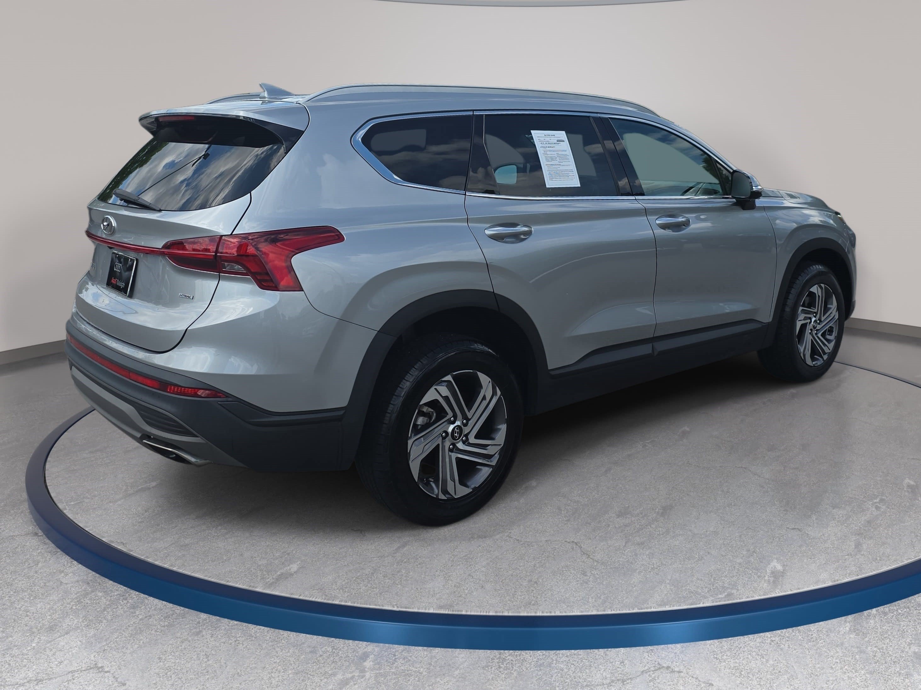 Used 2023 Hyundai Santa Fe SEL AWD/4WD image 5