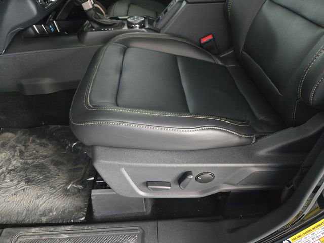 New 2025 Ford Bronco Badlands image 18